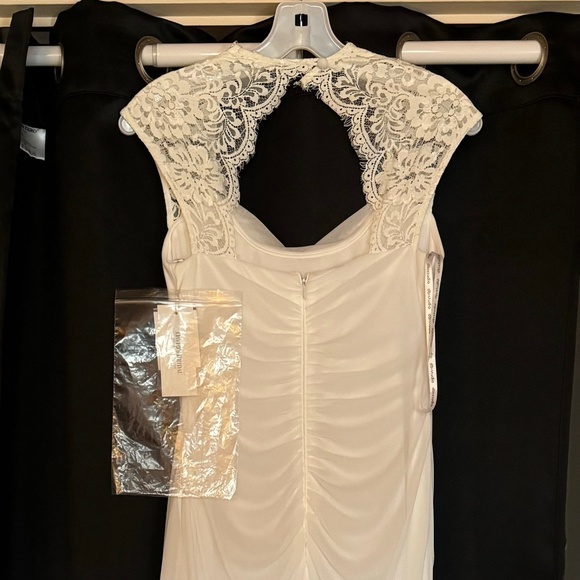 Davids Bridal - NWT - Picture 4 of 4